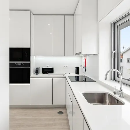 דירה Guestready - Sunny Retreat אבאירו