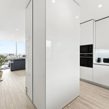 Guestready - Sunny Retreat * אבאירו