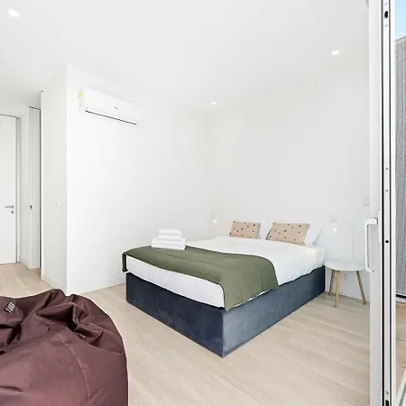 דירה Guestready - Sunny Retreat אבאירו