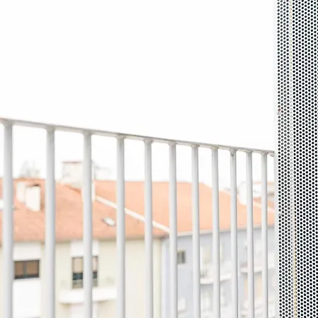 Guestready - Sunny Retreat * אבאירו