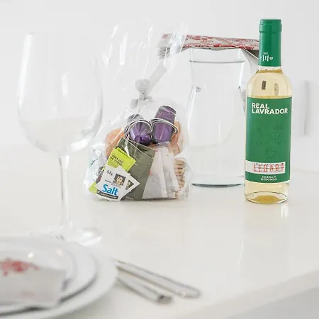 דירה Guestready - Sunny Retreat אבאירו